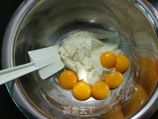 蜘蛛侠生日蛋糕的做法步骤:2