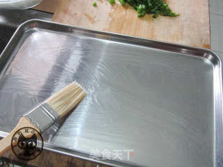 火腿鸡蛋肠粉的做法步骤：5