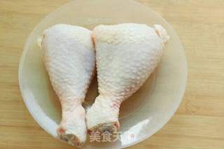 炸鸡腿的做法步骤：1