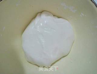 莲蓉枸杞汤圆的做法步骤:2