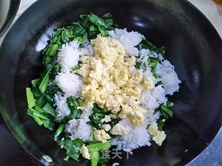 鸡蛋青菜炒饭的做法步骤：7