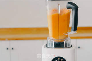 趁热喝下一碗土豆番茄浓汤的做法步骤:5