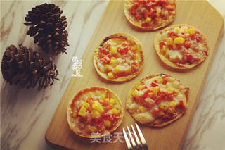 华丽蜕变的饺子皮披萨的做法步骤:5
