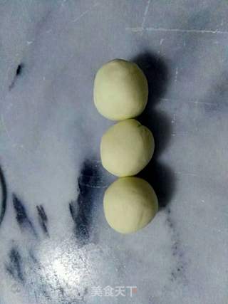 豌豆荚馒头-花样面食的做法步骤:6