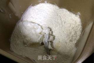 四色螺旋蛋黄酥的做法步骤:4