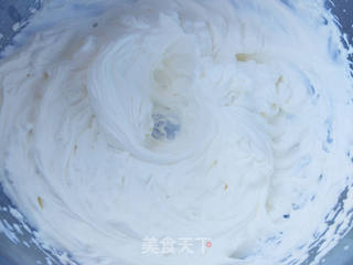 卡通海豹奶油蛋糕卷的做法步骤:14
