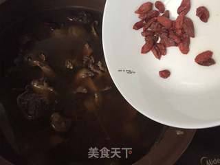 桂圆红枣猪心汤的做法步骤:10