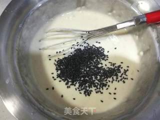 香蕉红枣酸奶煎饼的做法步骤:9