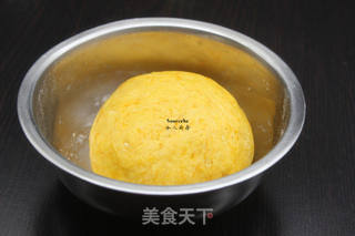 玫瑰花南瓜馒头的做法步骤:4