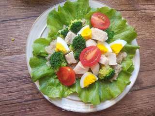 藜麦鸡胸肉沙拉的做法步骤:15