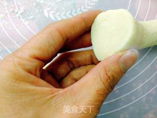 圣诞老人馒头的做法步骤:8
