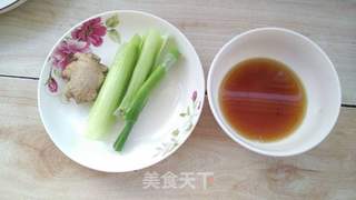 炖菜#棒骨海带炖萝卜的做法步骤:3