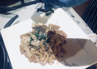 鸡胸肉贝拉蘑菇罗蒂尼的做法步骤:8