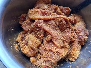 小青de美食---四川粉蒸肉的做法步骤:2