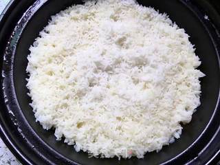 小青de美食----腊味煲仔饭的做法步骤:2