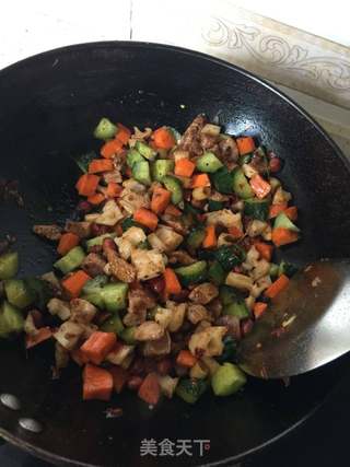 宫保鸡丁的做法步骤:8