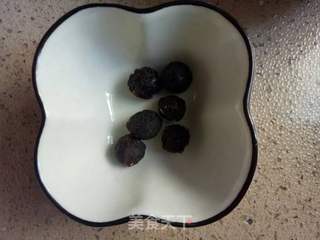 银耳桃胶西米露的做法步骤:4