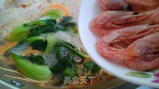北极虾番茄面的做法步骤:7