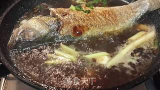 烧鲈鱼的做法步骤:6