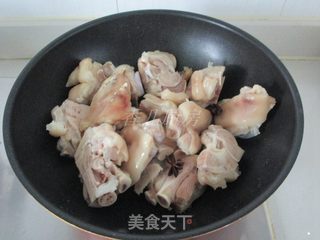 果酒冰糖猪蹄的做法步骤:5