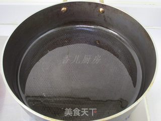 干煎爆腌带鱼的做法步骤:5