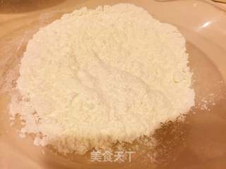 黑玫瑰花样面点的做法步骤：1