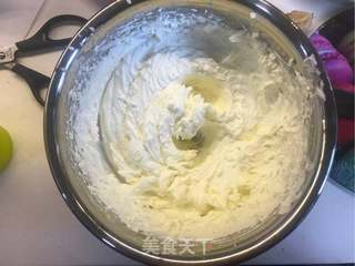 缤纷水果盒子蛋糕的做法步骤:11