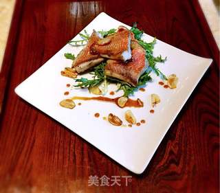 香煎红鱼的做法步骤:7