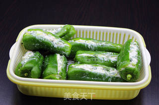 客家美食,煎酿辣椒的做法步骤:6