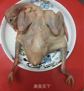 滋补阿胶白鸽猪骨汤的做法步骤:3