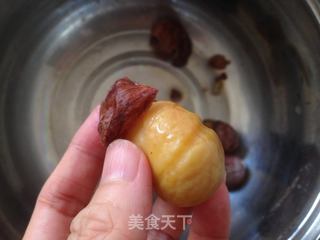 莲藕炖栗子的做法步骤:2