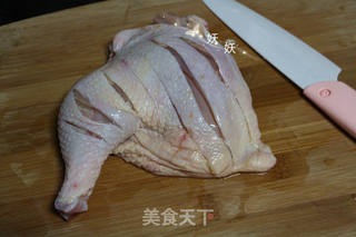 黑乐砂锅烤鸡腿儿的做法步骤:2