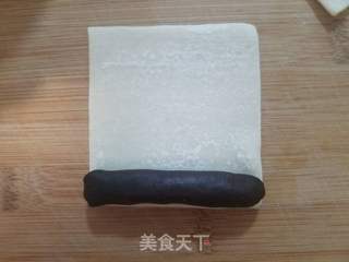 豆沙卷的做法步骤:2