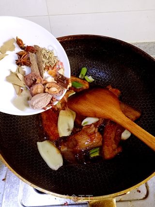 五花肉烧冬瓜的做法步骤:12