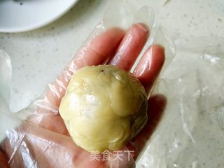 广式五仁月饼的做法步骤:14