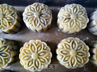 广式五仁月饼的做法步骤:18