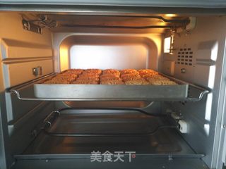 广式五仁月饼的做法步骤:17