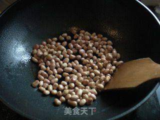 下酒小菜——咸酥花生米的做法步骤:5