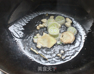 红烧安康鱼的做法步骤:5