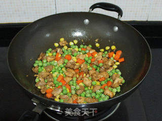 【缤纷鸡肉三丁】的做法步骤:7