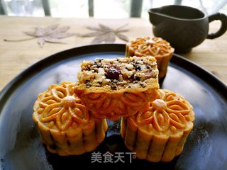 广式五仁月饼的做法步骤:20
