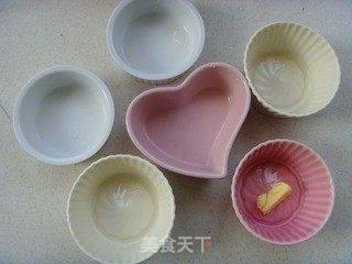 香醇浓郁---香草焦糖布丁的做法步骤:4