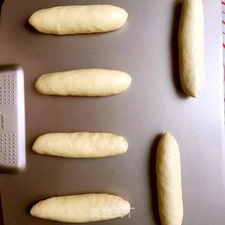豆沙夹心毛毛虫的做法步骤:6