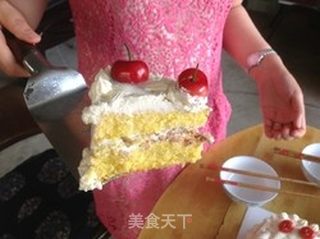 樱桃花篮生日蛋糕的做法步骤:15
