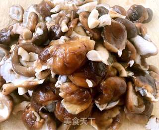 #御寒美食#香菇鲜肉包的做法步骤:2