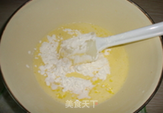 【自制香草冰淇淋】---媲美麦叔叔的味道的做法步骤:3