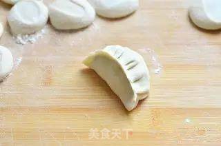 春天野菜香---荠菜水饺的做法步骤：15