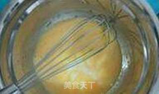6寸戚风蛋糕(不再气疯,不开裂)的做法步骤:6