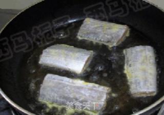 家常带鱼烧木耳的做法步骤:6