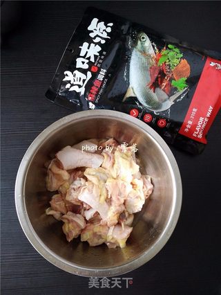 柠檬香辣鸡火锅的做法步骤：1